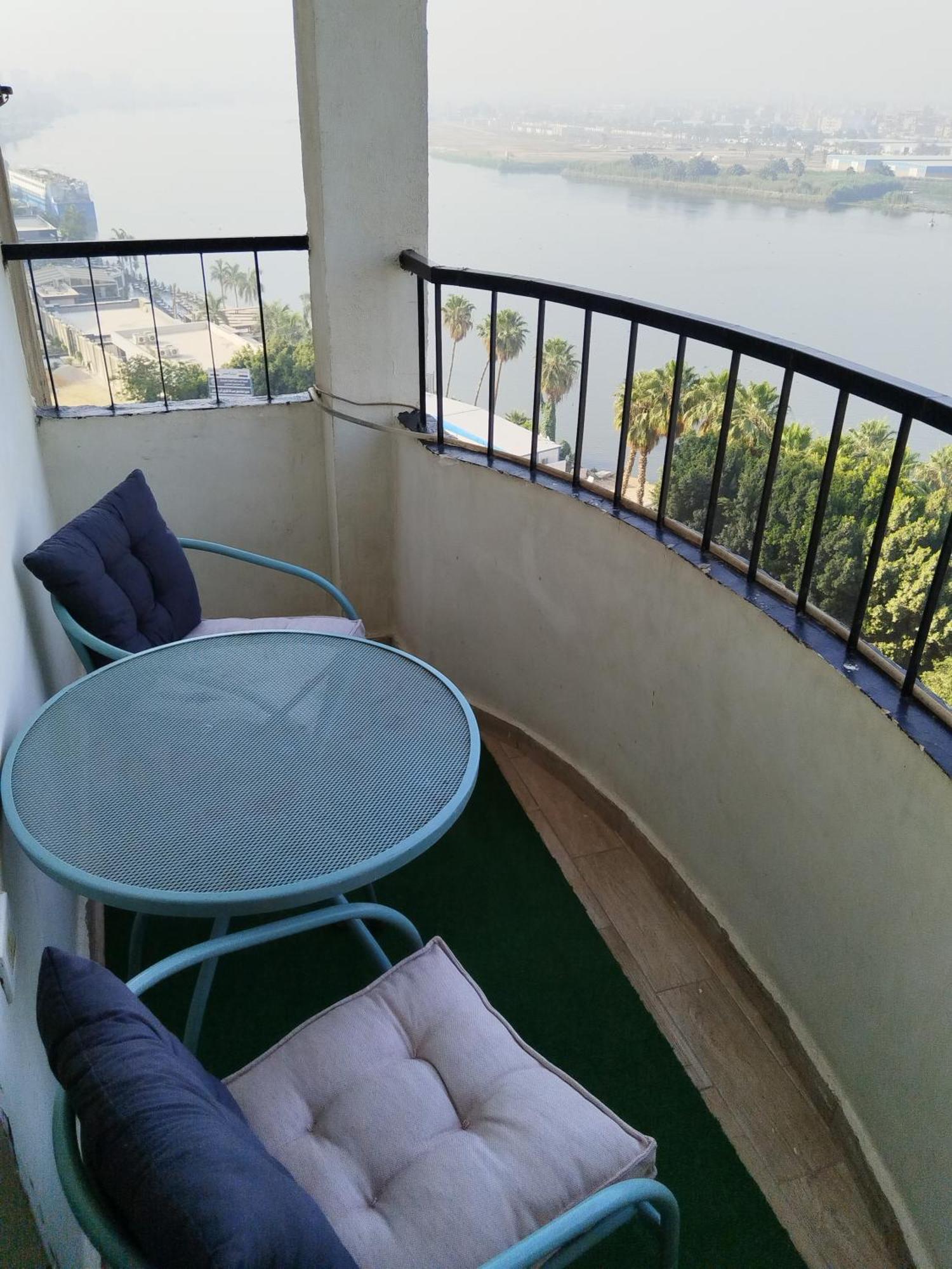 Appartement Nile Pyramidal View