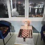 Nile Pyramidal View Apartment