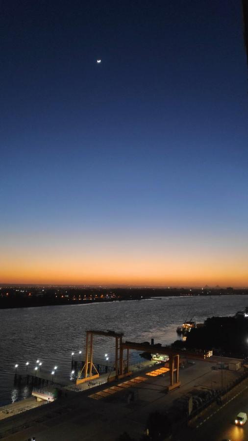 Apartment Nile Pyramidal View *