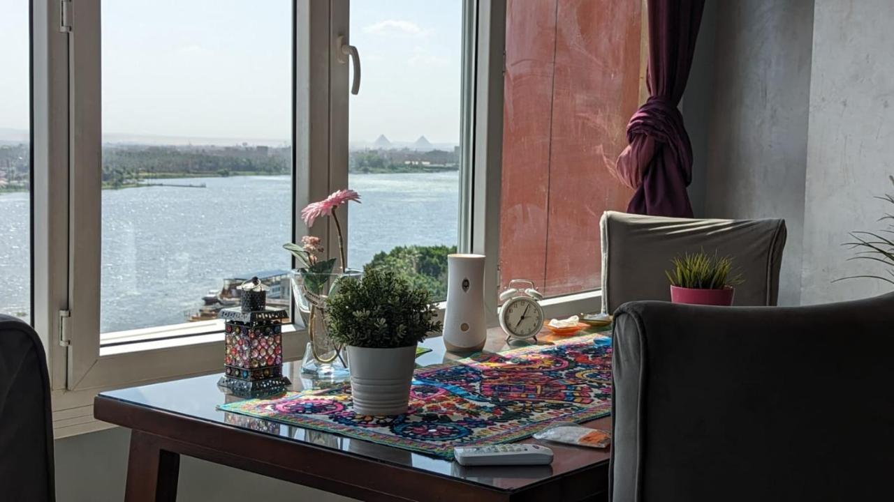 Nile Pyramidal View Cairo